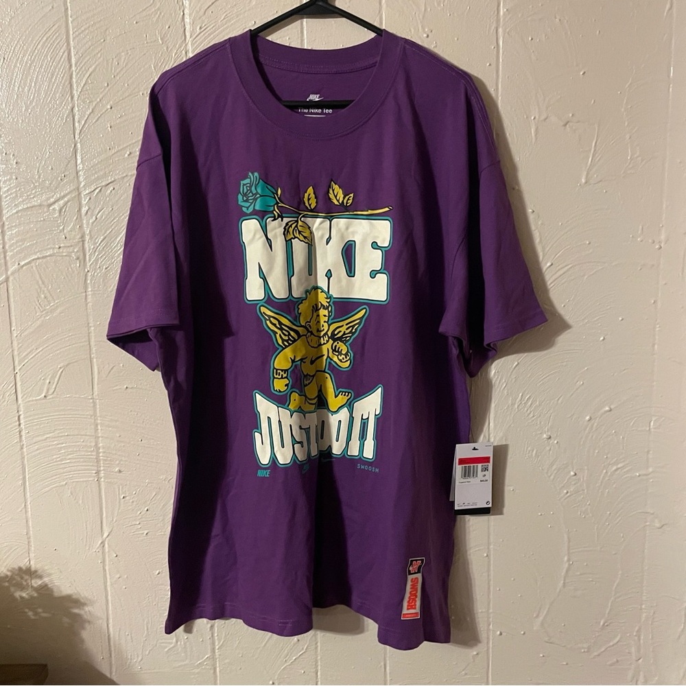 Nike Men's Purple Tee